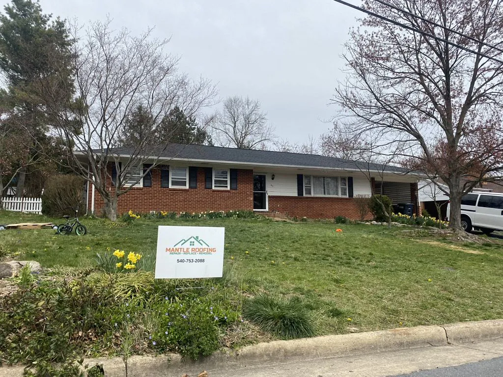 Roofing project completed by Mantle Roofing in Harrisonburg, VA, photo 3