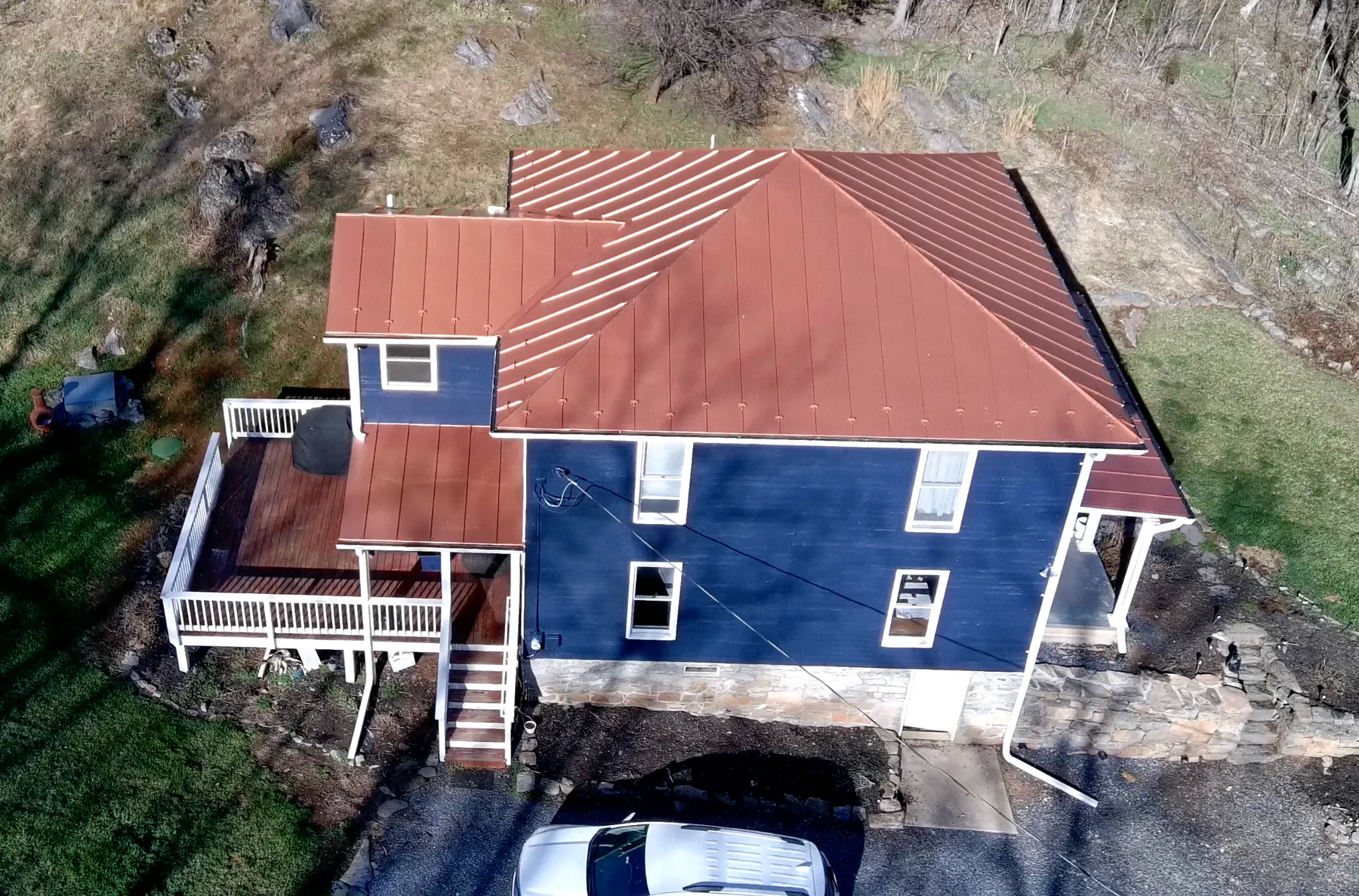 Standing-seam metal roofing project completed by Mantle Roofing in Edinburg, VA, photo 4